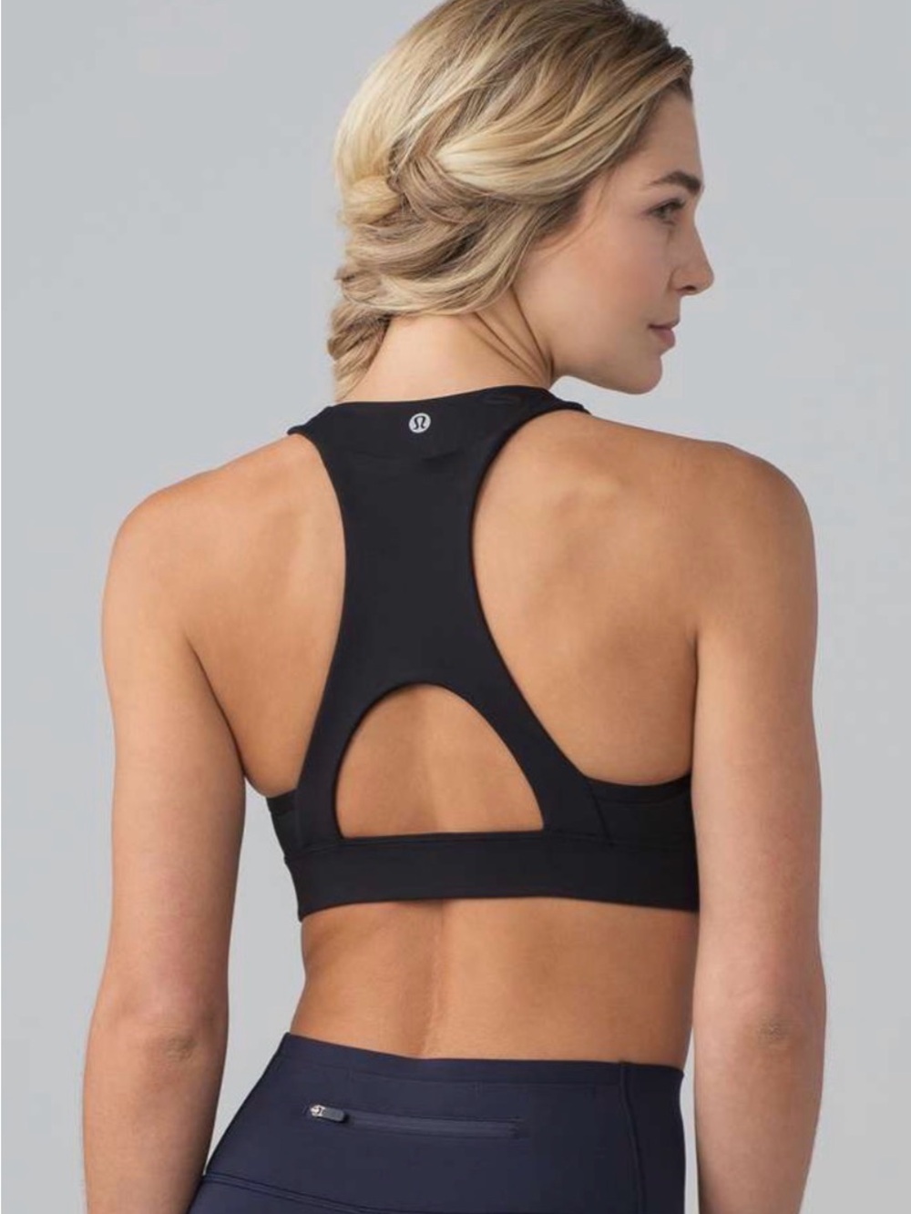 Lululemon Size 6 Black Pace Perfect Sport Bra Racerback with Pocket